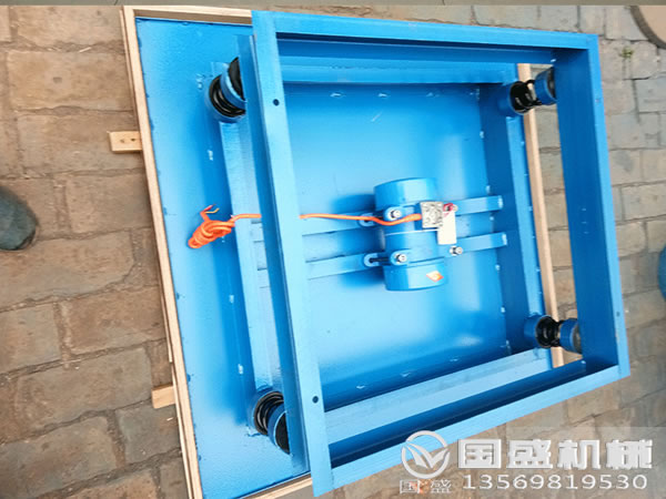 振動(dòng)平臺(tái)開裂 振動(dòng)平臺(tái)開裂