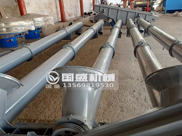 養(yǎng)殖場(chǎng)飼料提升機(jī) 養(yǎng)殖場(chǎng)飼料提升機(jī)